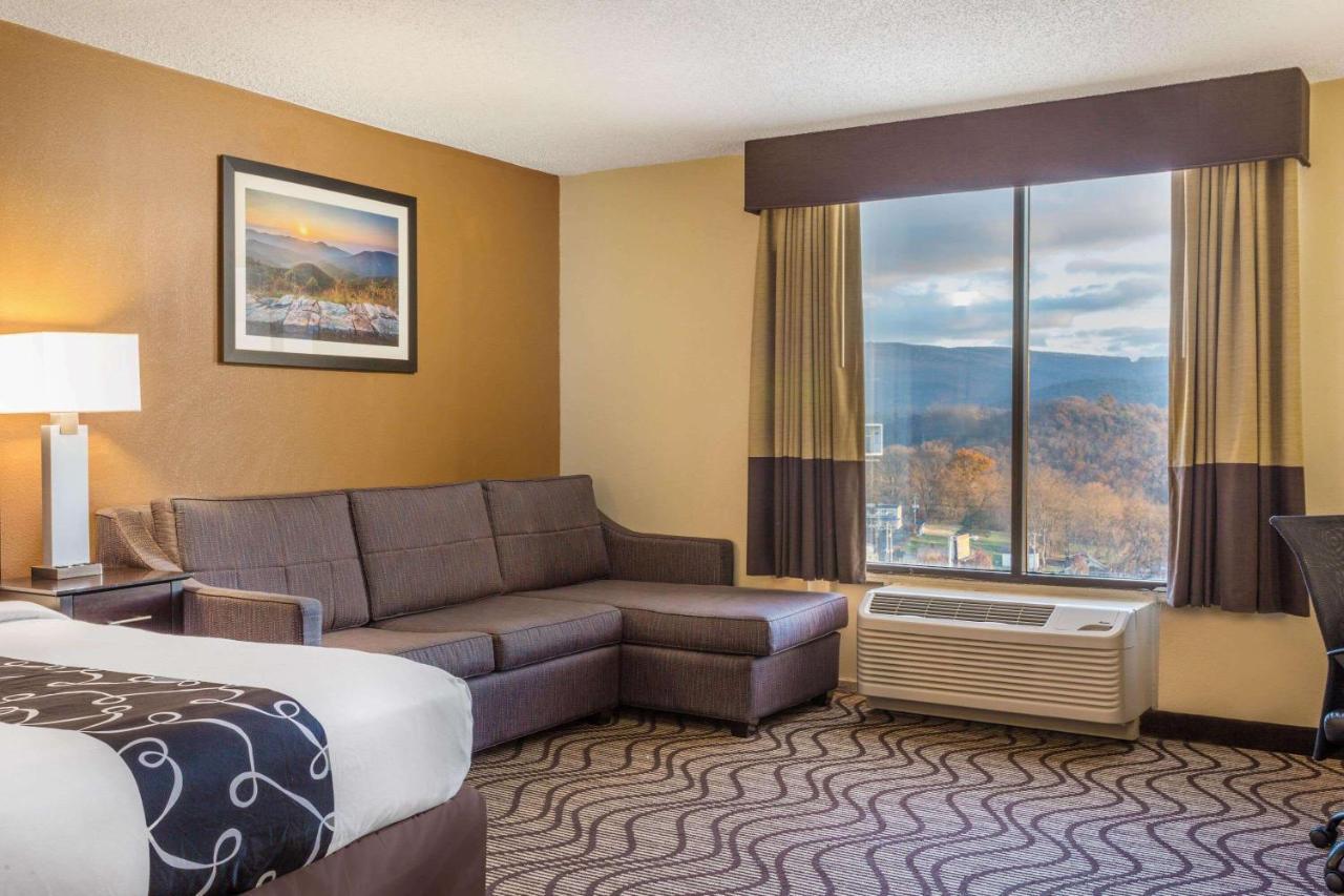 La Quinta By Wyndham Wytheville Exterior photo